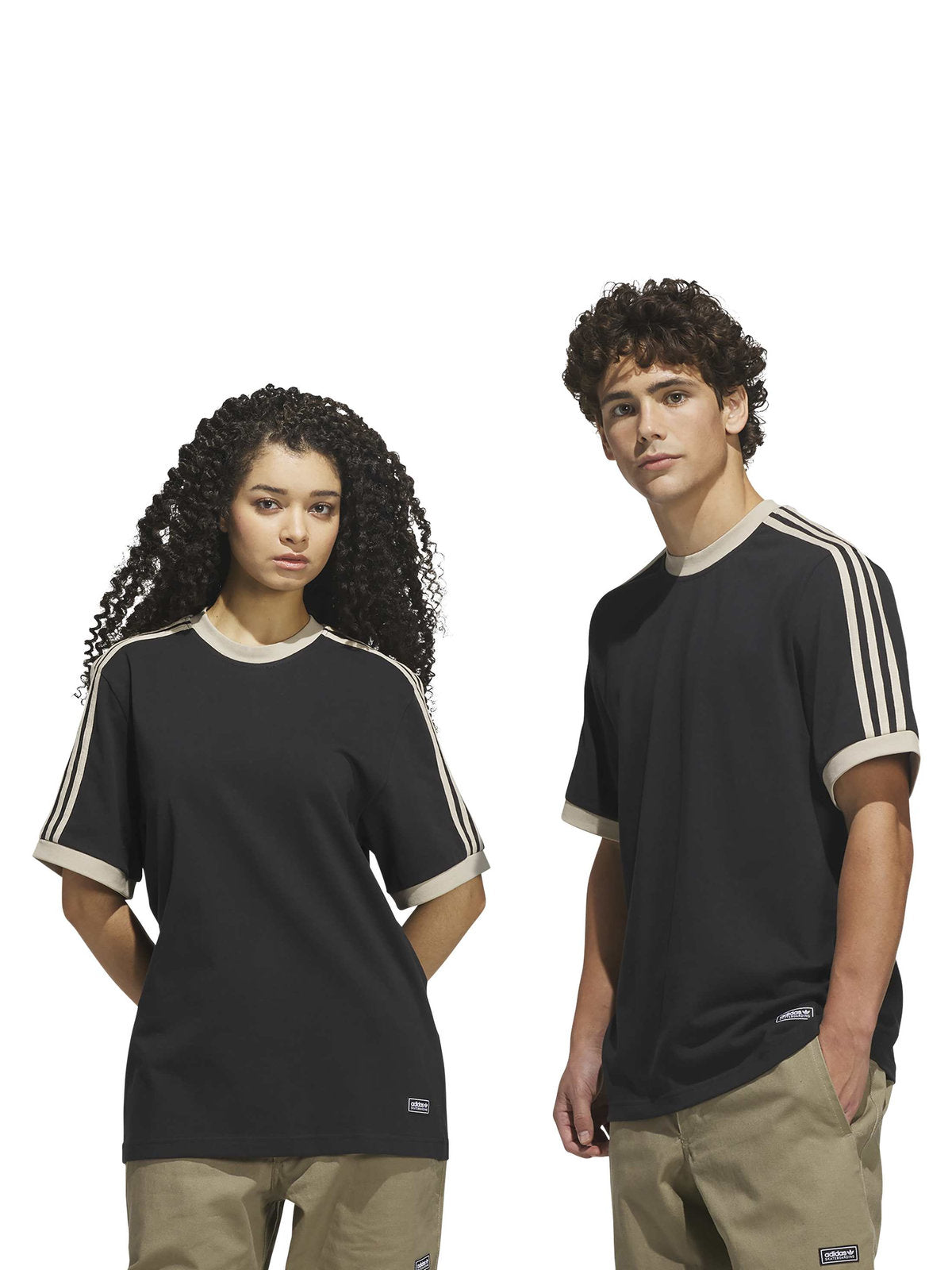 Teeshirts Adidas Fsbs Ringer Tee Black Khaki Three, vue de face porté par mannequin homme et femme