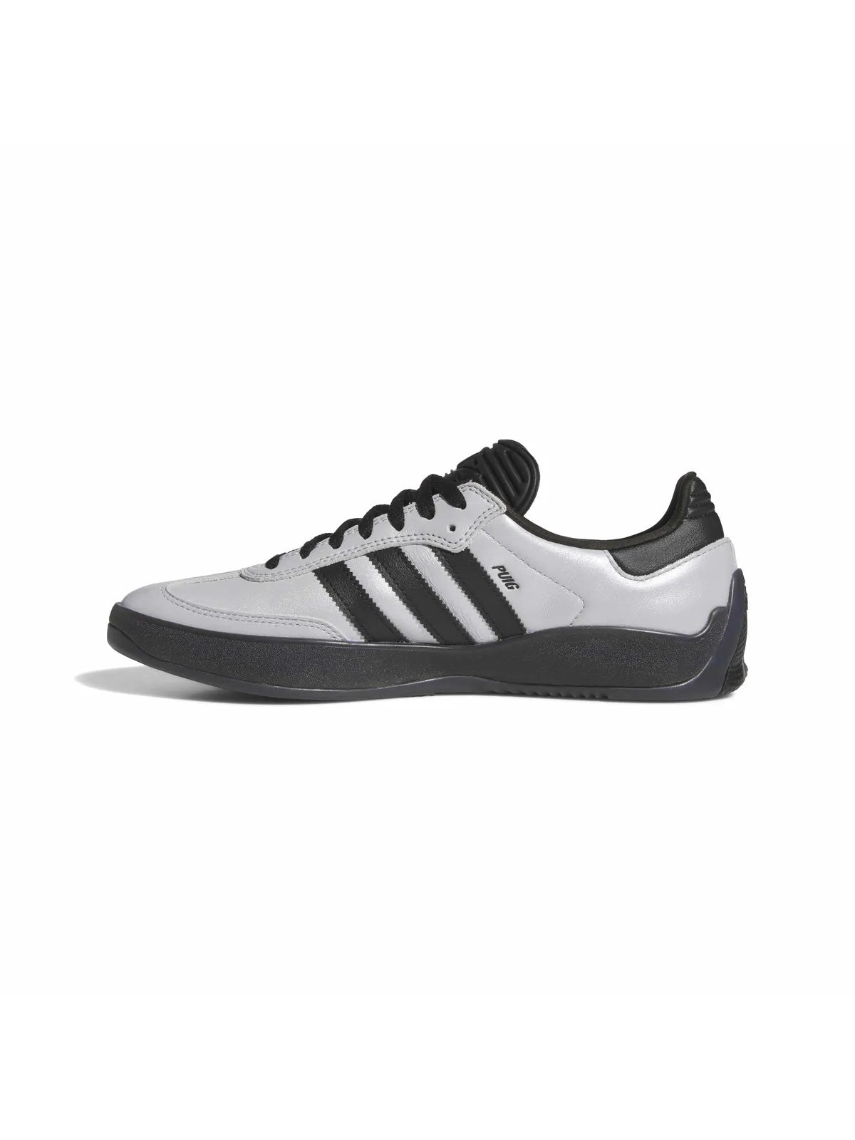 Chaussures de skateboard Adidas-Puig Samba-Silver Met., vue latérale gauche