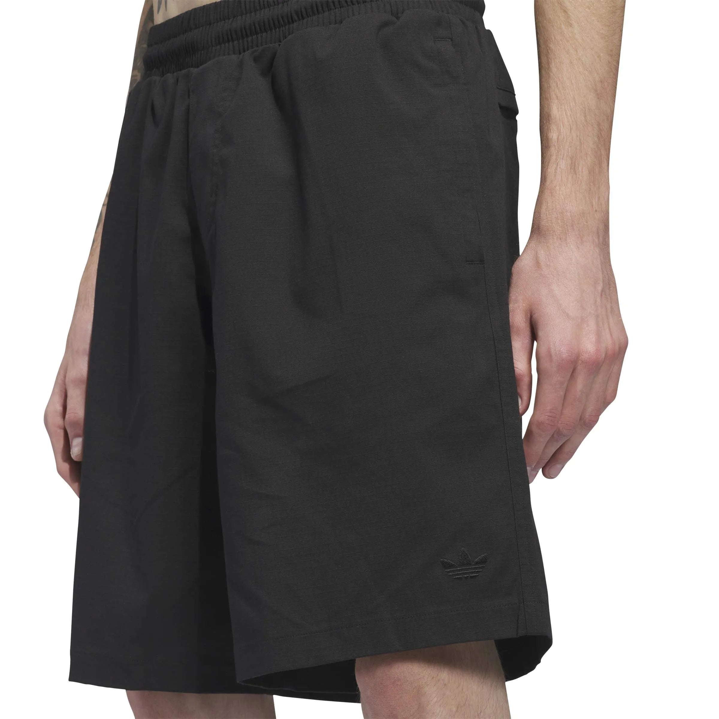 Shorts Adidas-Skate Short-Black, vue détail avant short