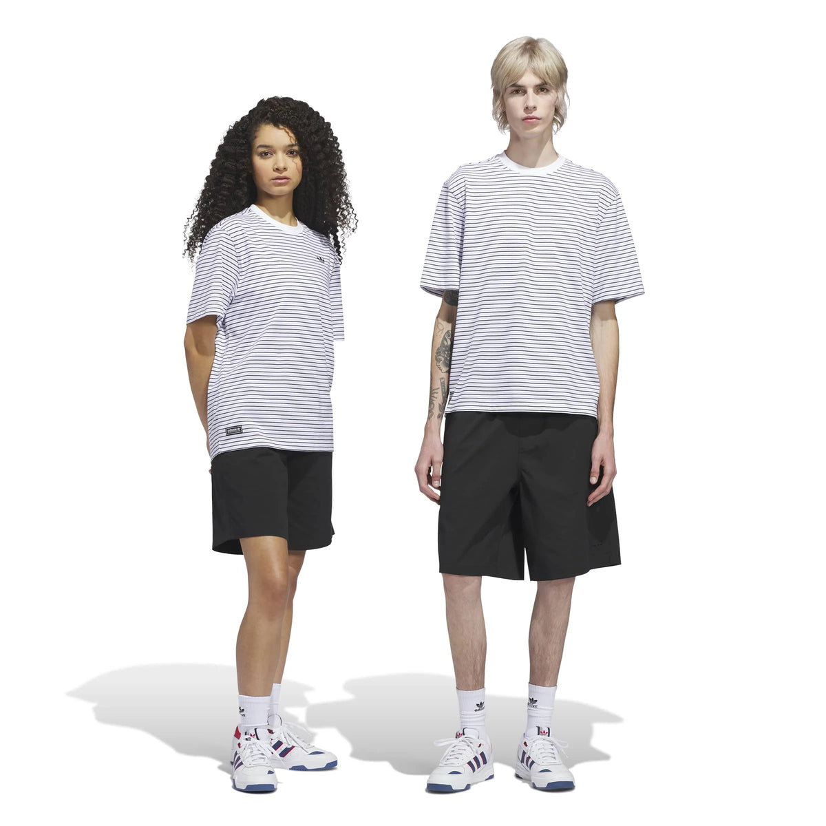 Shorts Adidas-Skate Short-Black, vue portée de face par homme et femme