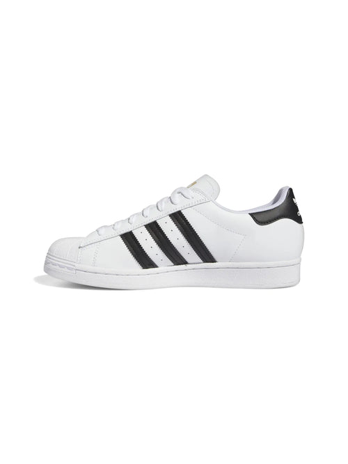 Sneakers Adidas-Superstar Adv-Ftwr White, vue latérale gauche