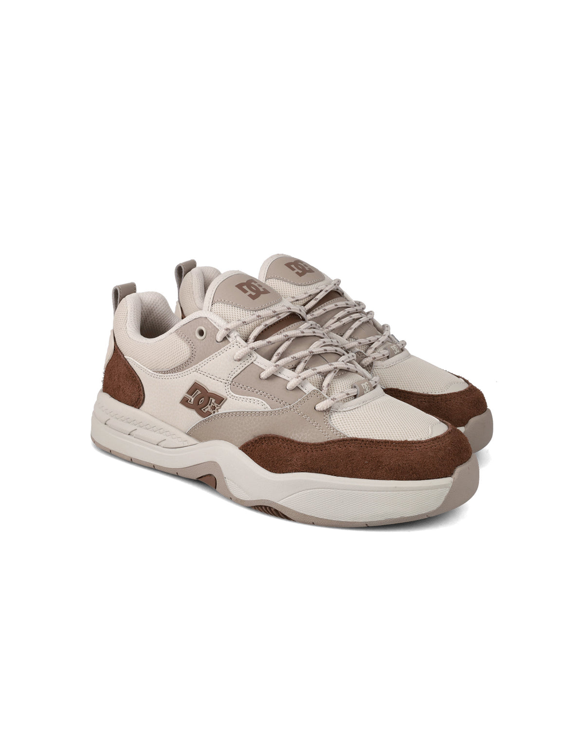 Chaussures de skateboard Dc shoes Ascend (211) Brown/Tan/Off White, vue de ¾ face