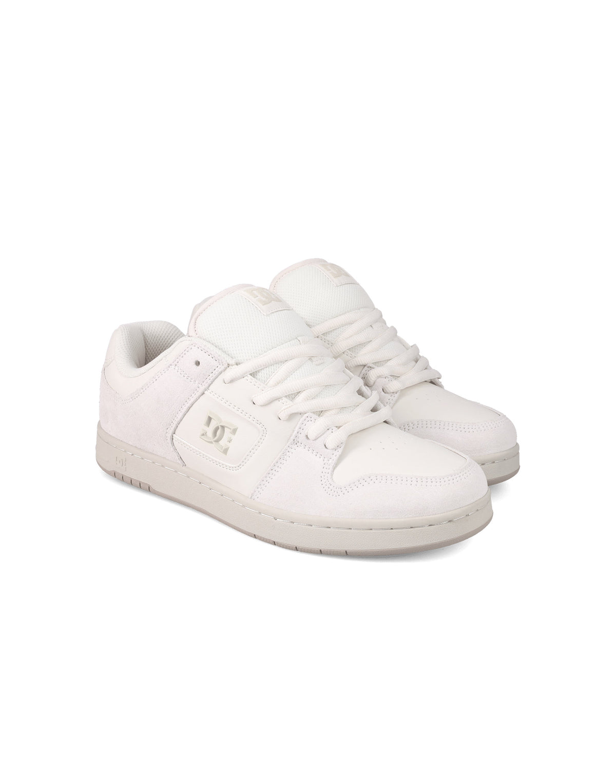 Chaussures de skateboard Dc shoes Manteca 4 S (102) Off White, vue de ¾ face