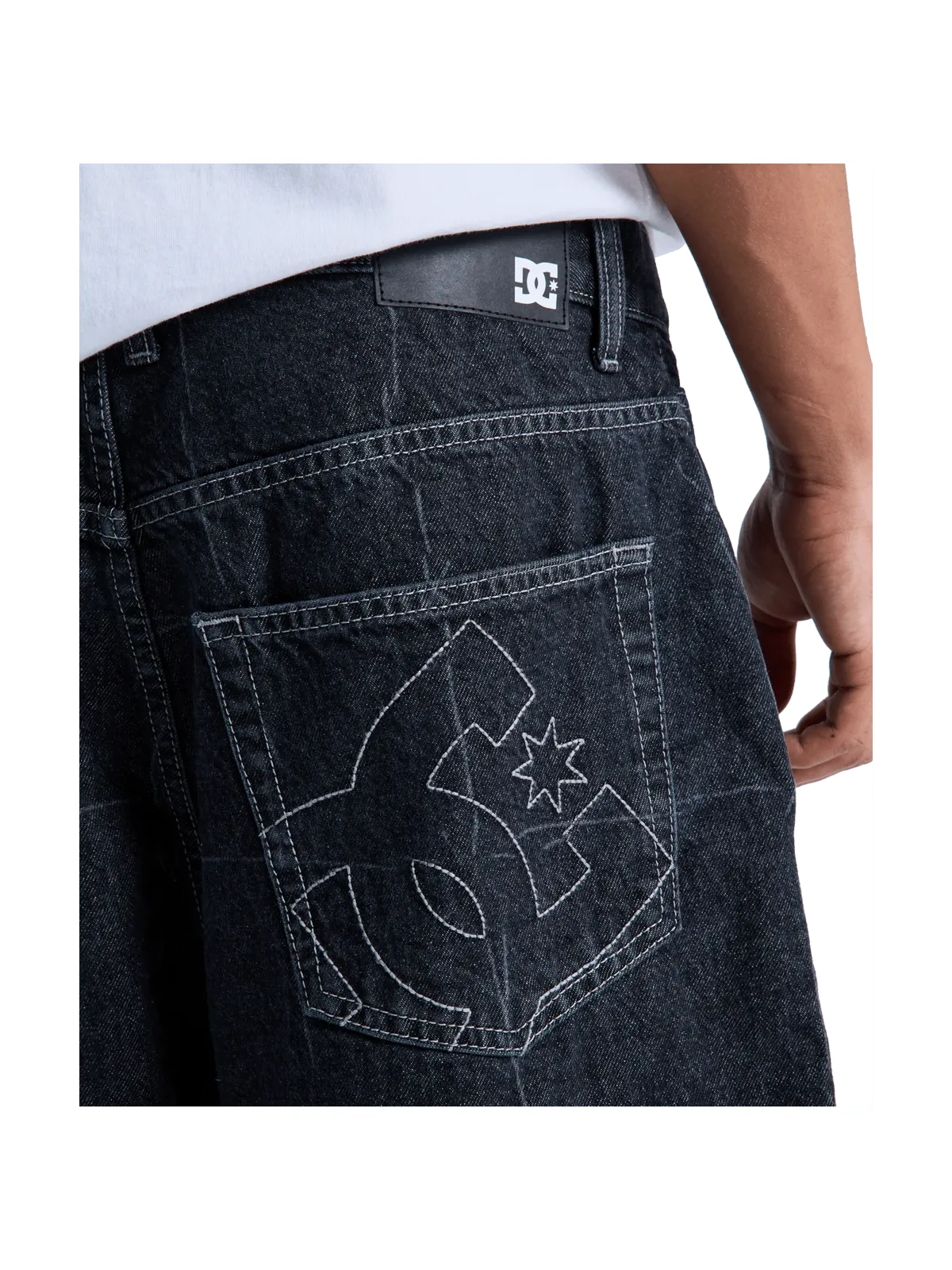 Shorts Dc shoes Baggy Denim Jort Wired 32 Black, vue détail poche arrière du short