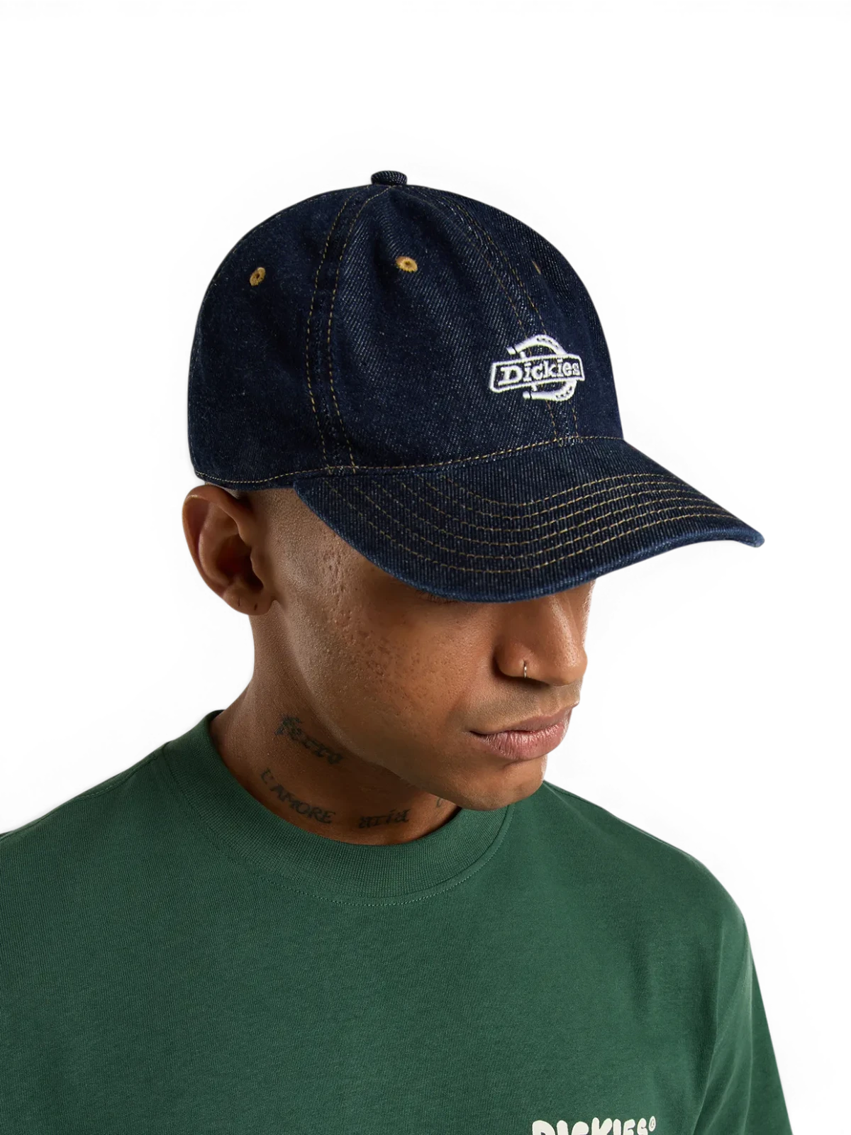 Casquettes Dickies Dad Cap Denim Rinsed, vue portée homme
