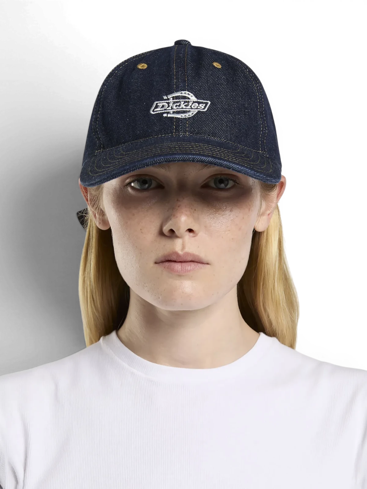 Casquettes Dickies Dad Cap Denim Rinsed, vue portée femme