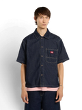 Chemises Dickies Denim Shirt Ss Rinsed, vue portée de face
