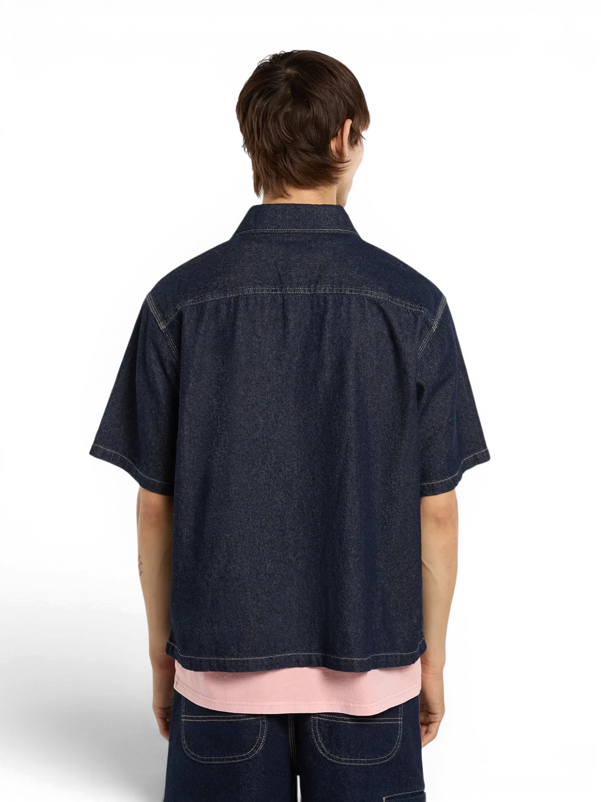 Chemises Dickies Denim Shirt Ss Rinsed, vue portée de l’arrière