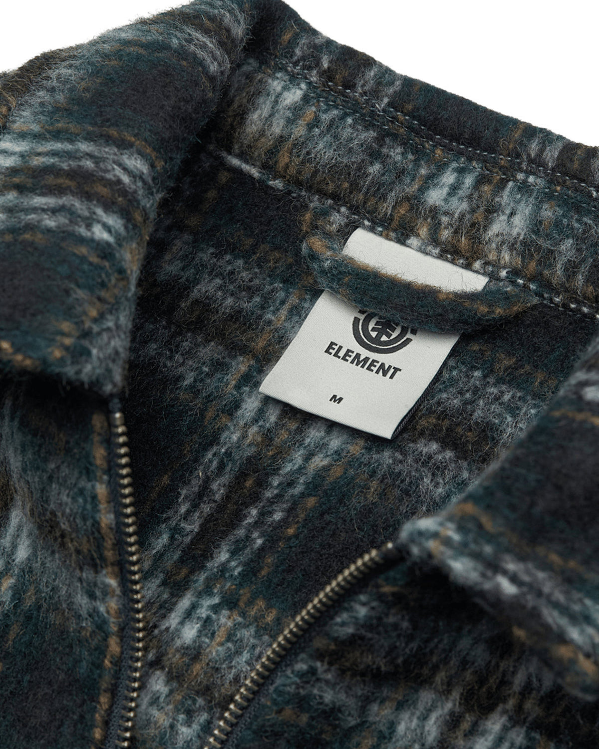 Vestes Element Fuzzckszipsht (Krd1) Brushed Plaid Dark Slate, Gros plan sur l'étiquette intérieure, le col et la fermeture éclair