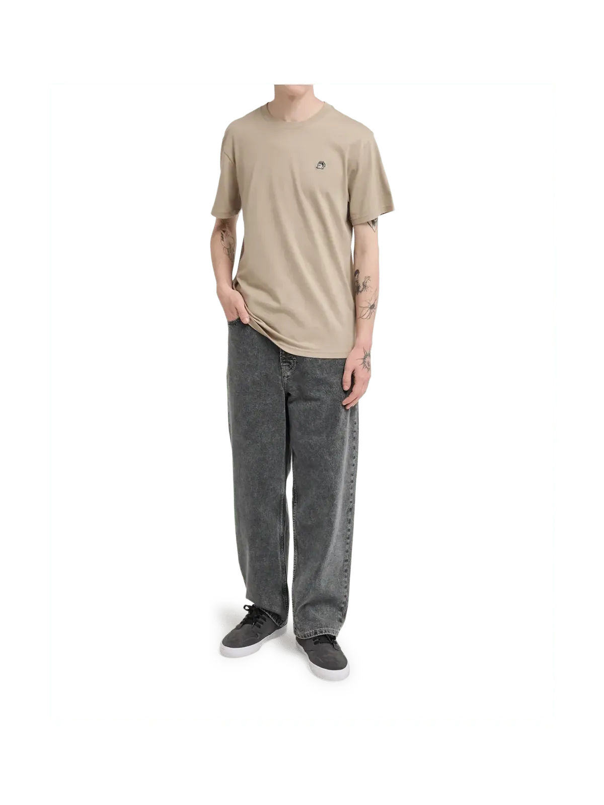 Teeshirts Element Pizza Ss Aluminum, vue portée en pied de face
