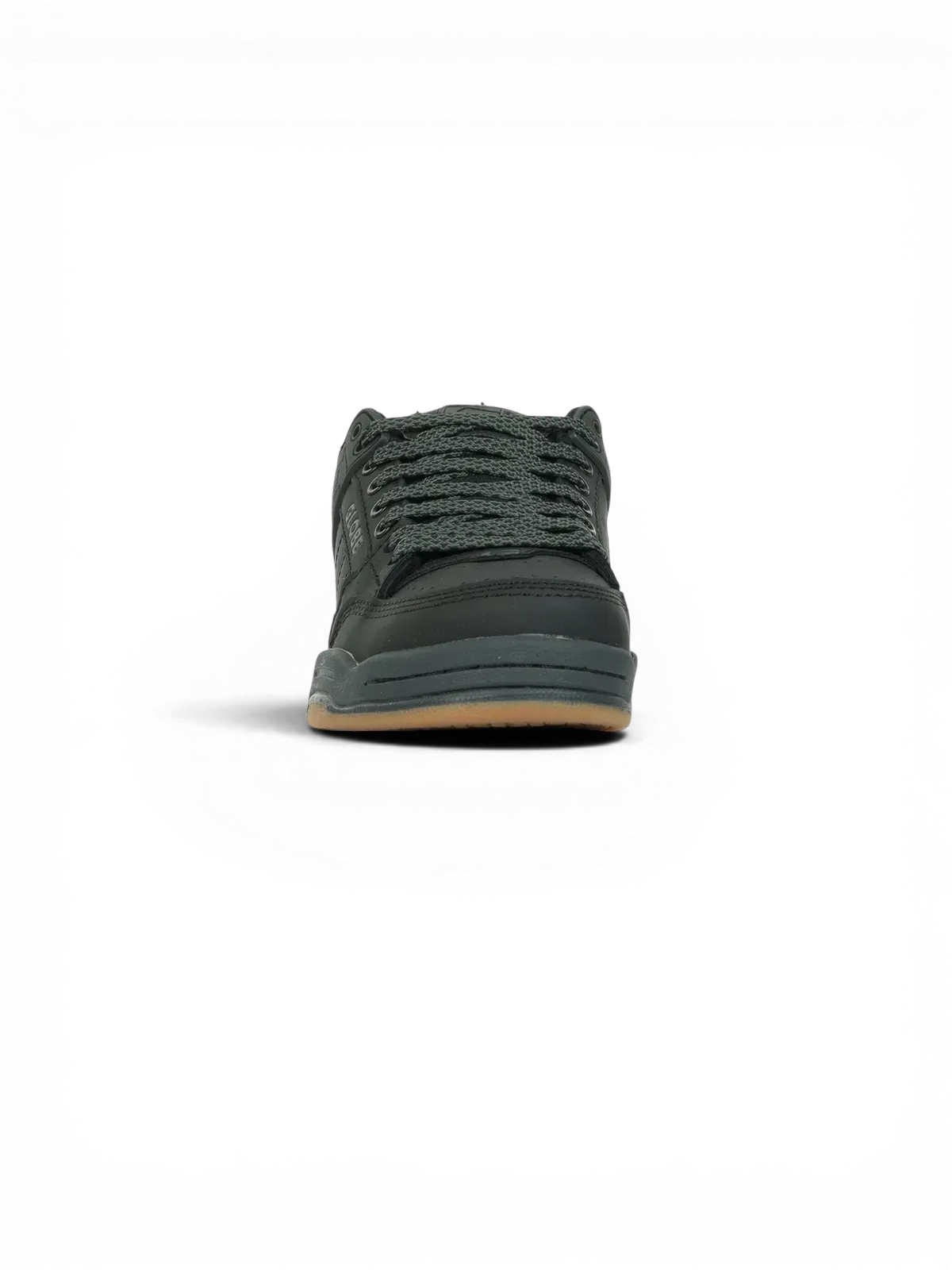 Chaussures de skateboard Globe Tilt-Kids Black/Grey/Gum, vue de face
