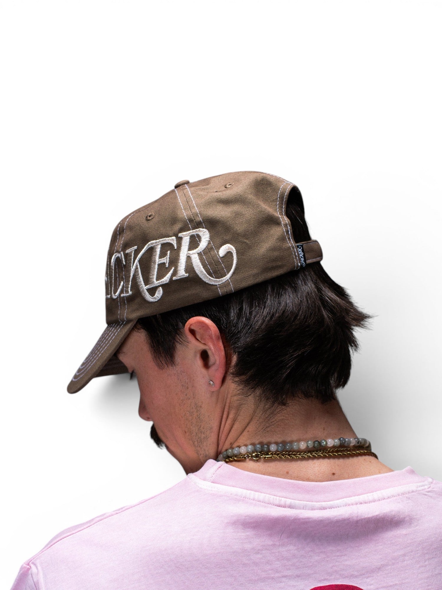 Casquettes Jacker Logo Side Cap Brown, vue portée arriere  ¾
