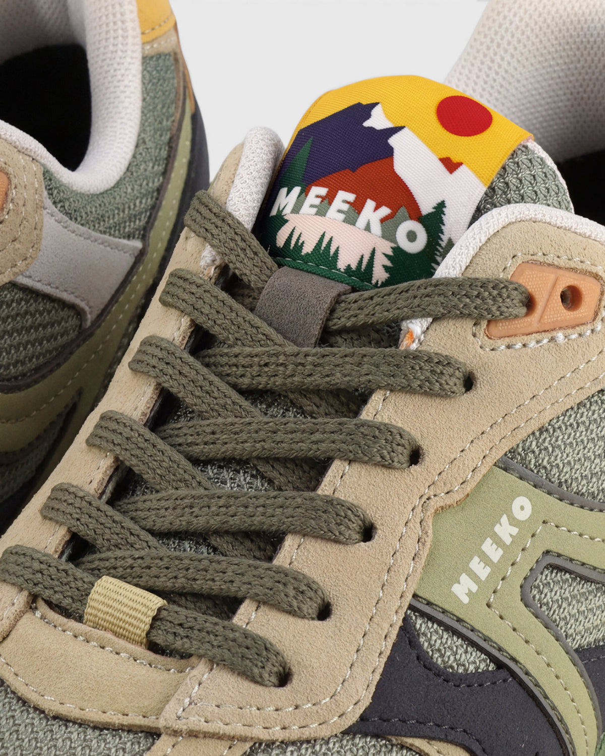 Sneakers Meeko Capra Vegetal, gros plan détail lacets