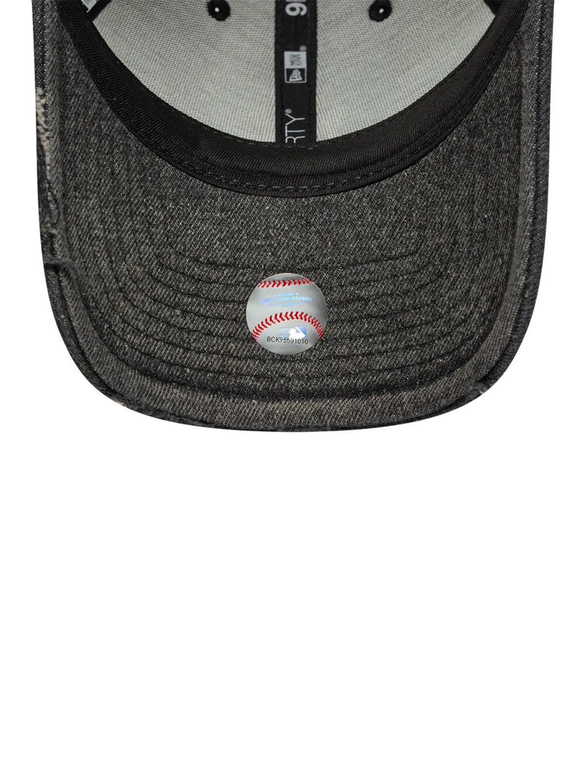 Casquettes New era Acid Wash Denim 9Forty Neyyan  Blk Black, vue de dessous, visière