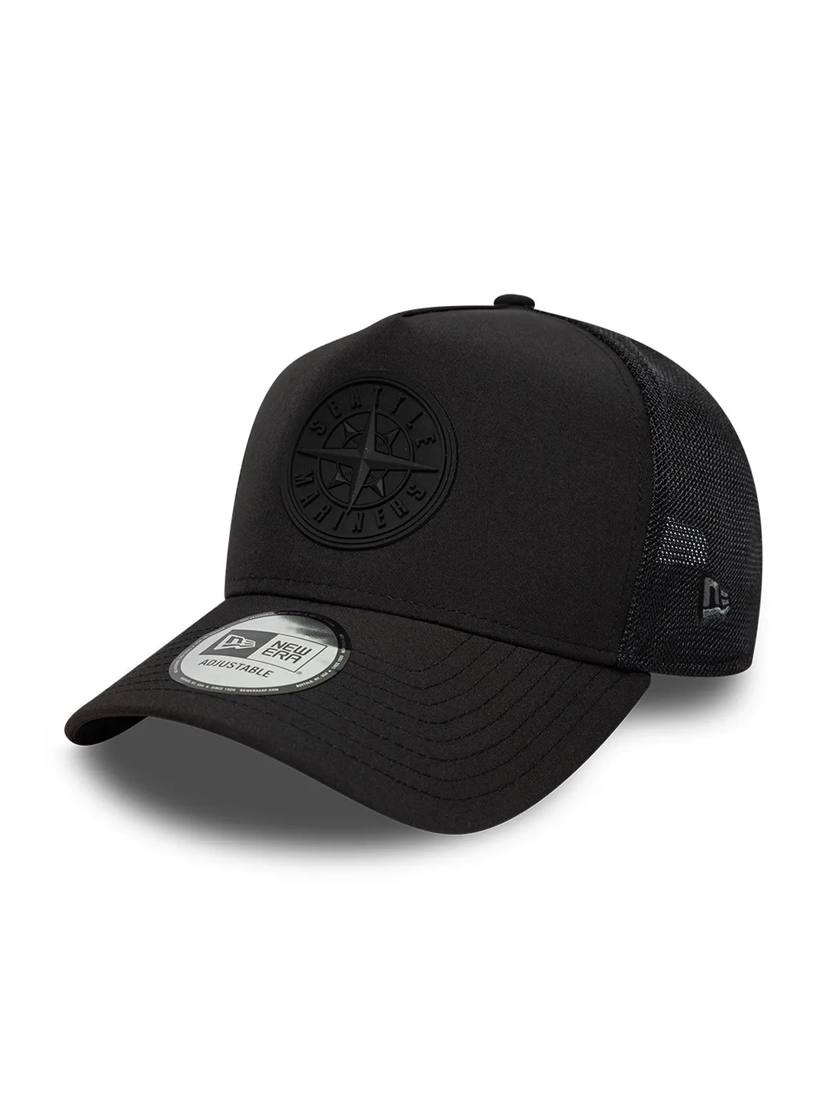 Casquettes New era Mlb Sport Trucker Seamar  Blk Black, vue de 3/4 gauche