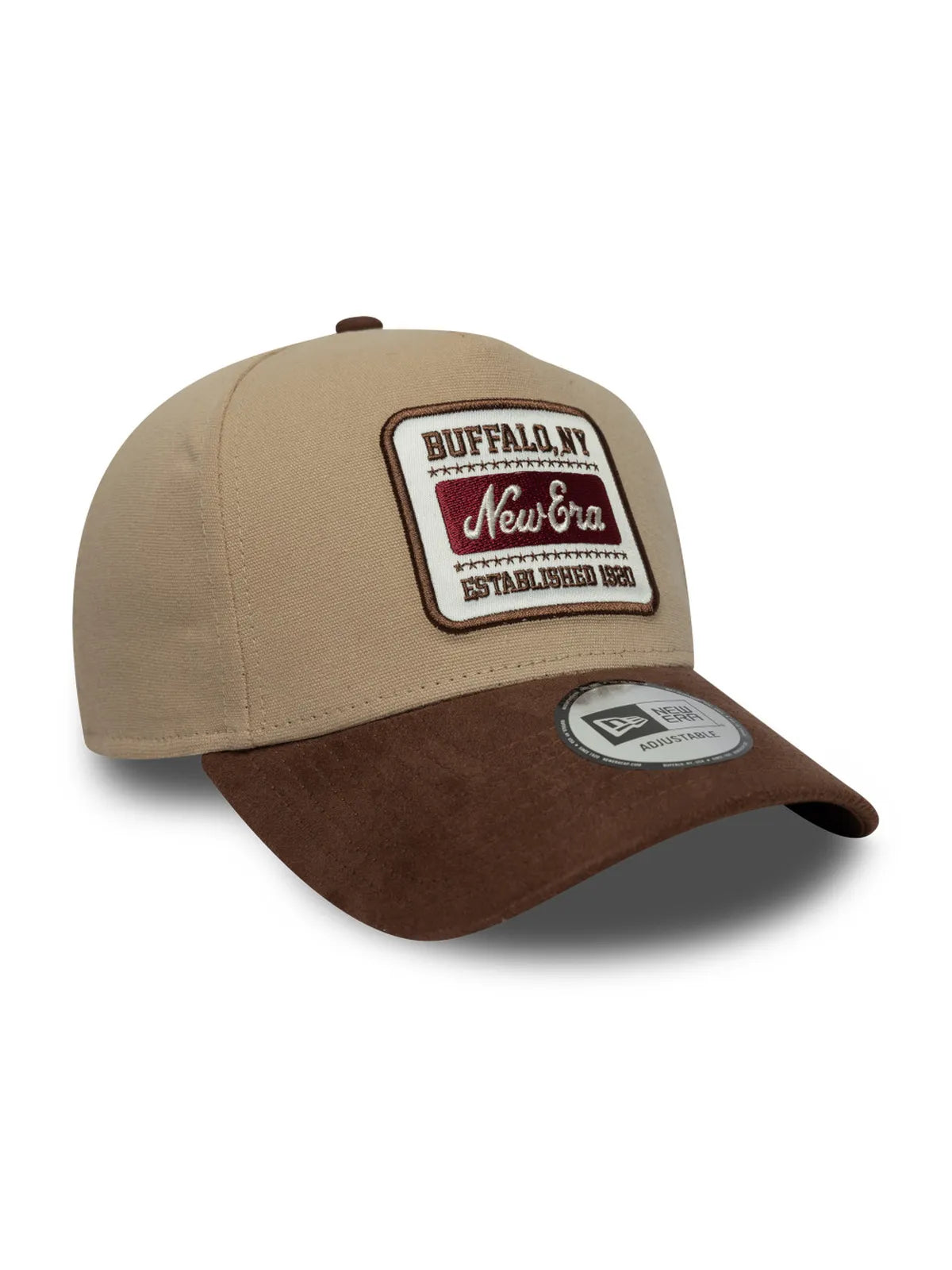 Casquettes New era Ne Patch Suede Eframe Newera  Cambrs Light Beige, vue de 3/4 droite