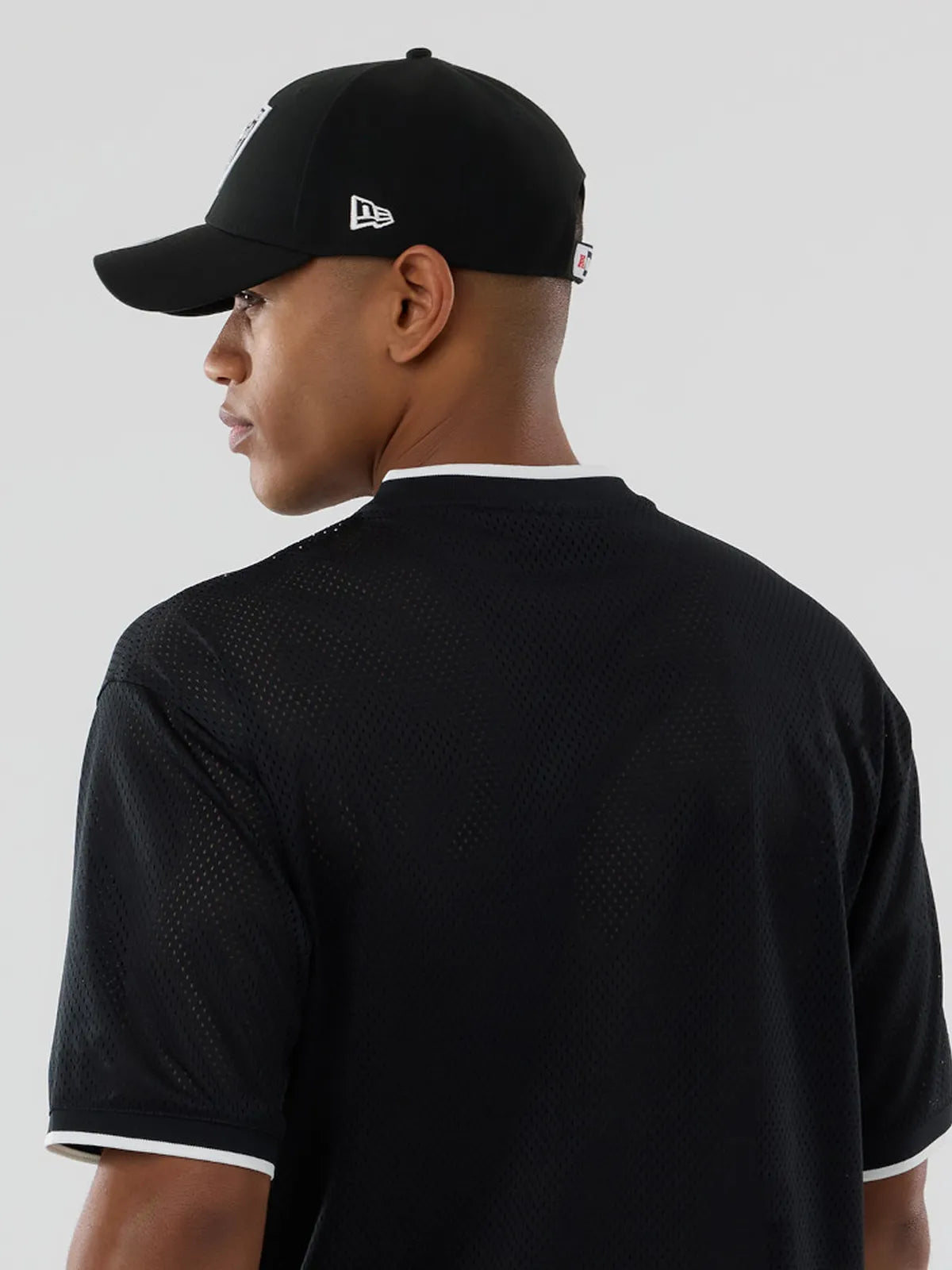 Teeshirts New era Nfl Mesh Os Tee Lasrai  Blk Black, vue proche arrière