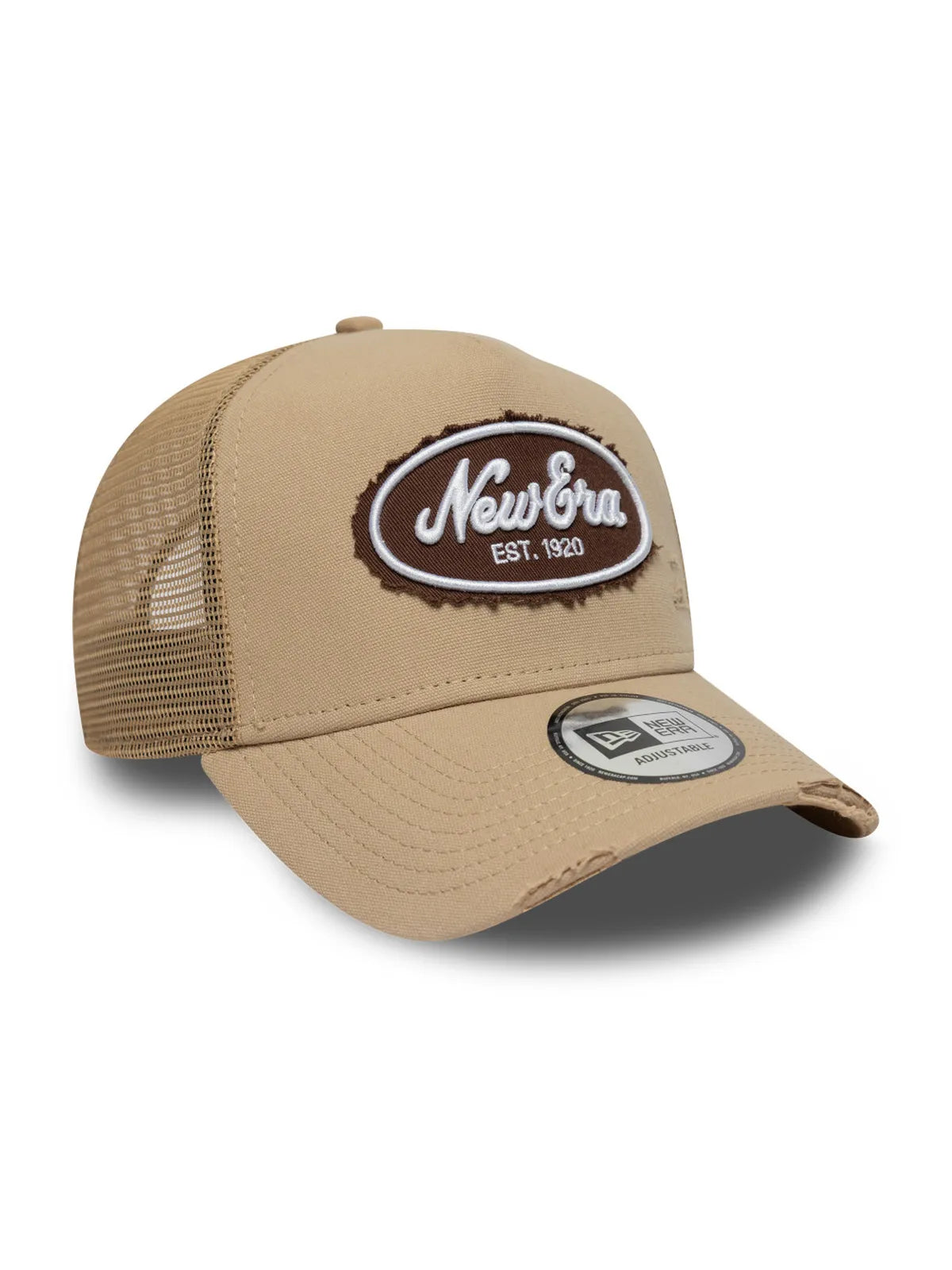Casquettes New era Oval Canvas Distress Trucker Newera  Cam Light Beige, vue de 3/4 droite