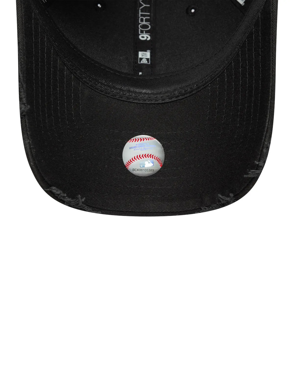 Casquettes New era Wash Distress 9Forty Neyyan  Blk Black, vue de dessous, visière