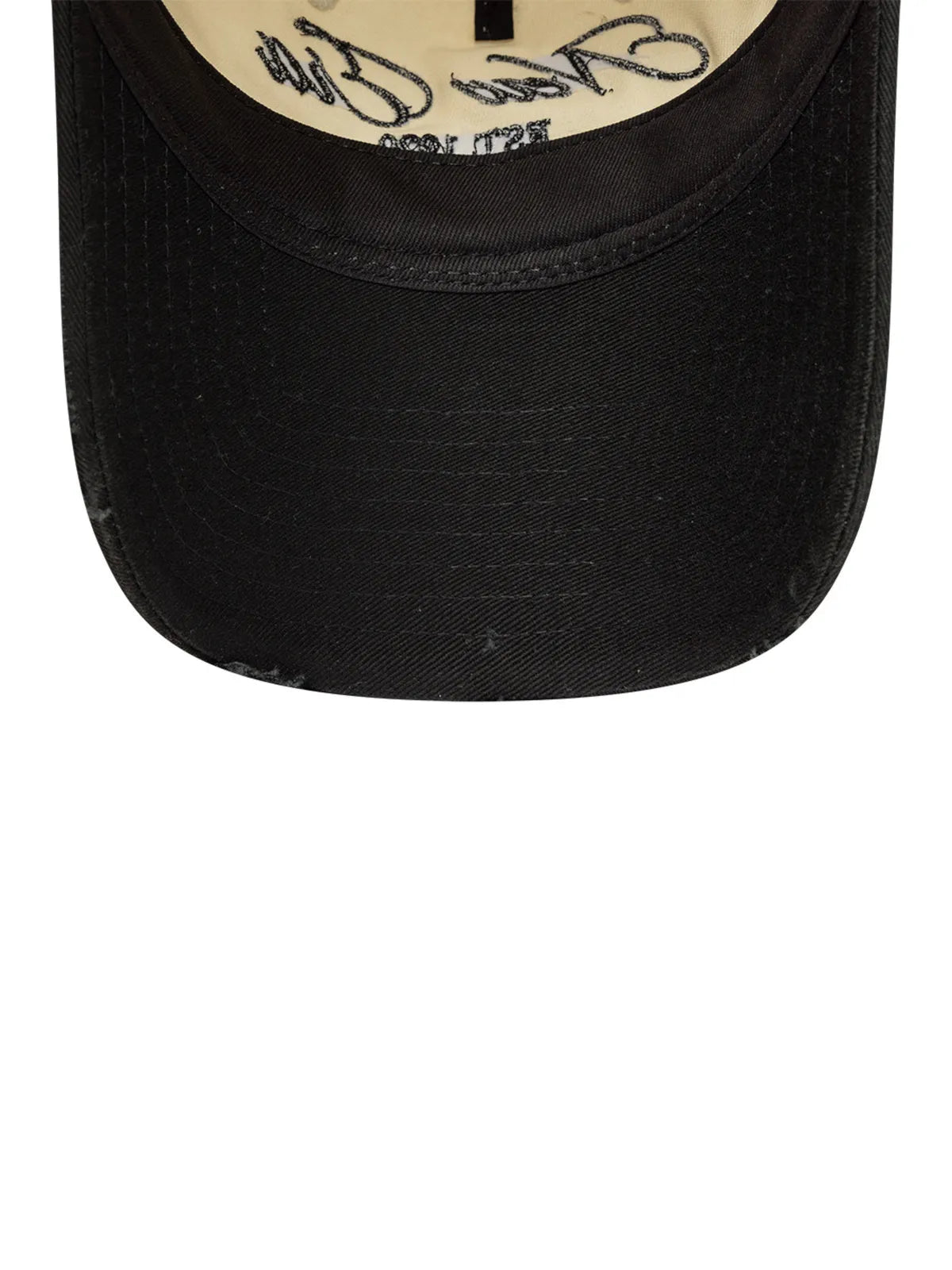 Casquettes New era Wash Distress 9Twenty Af Newera  Ltcblk Light Beige, vue de dessous, visière