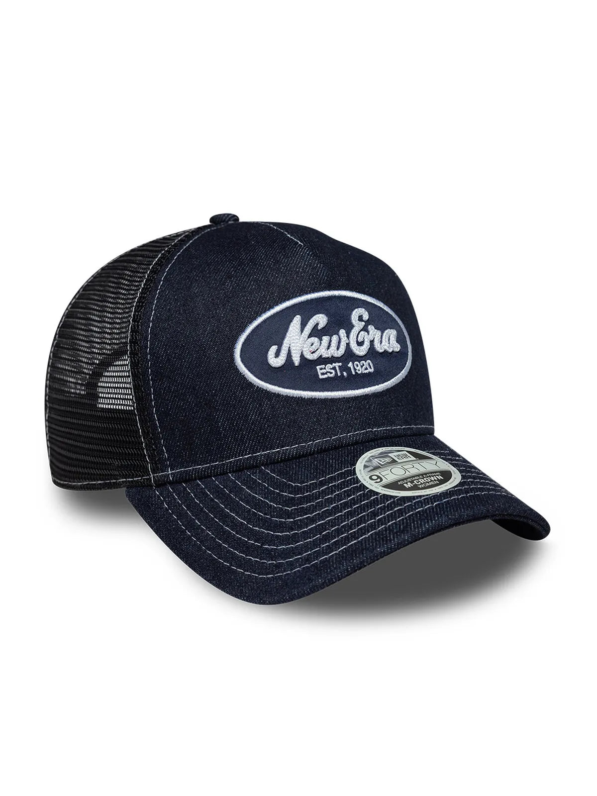 Casquettes New era Wmns Ne 9Forty Mc Af Trucker Newera  Nvy Navy, vue de 3/4 droite