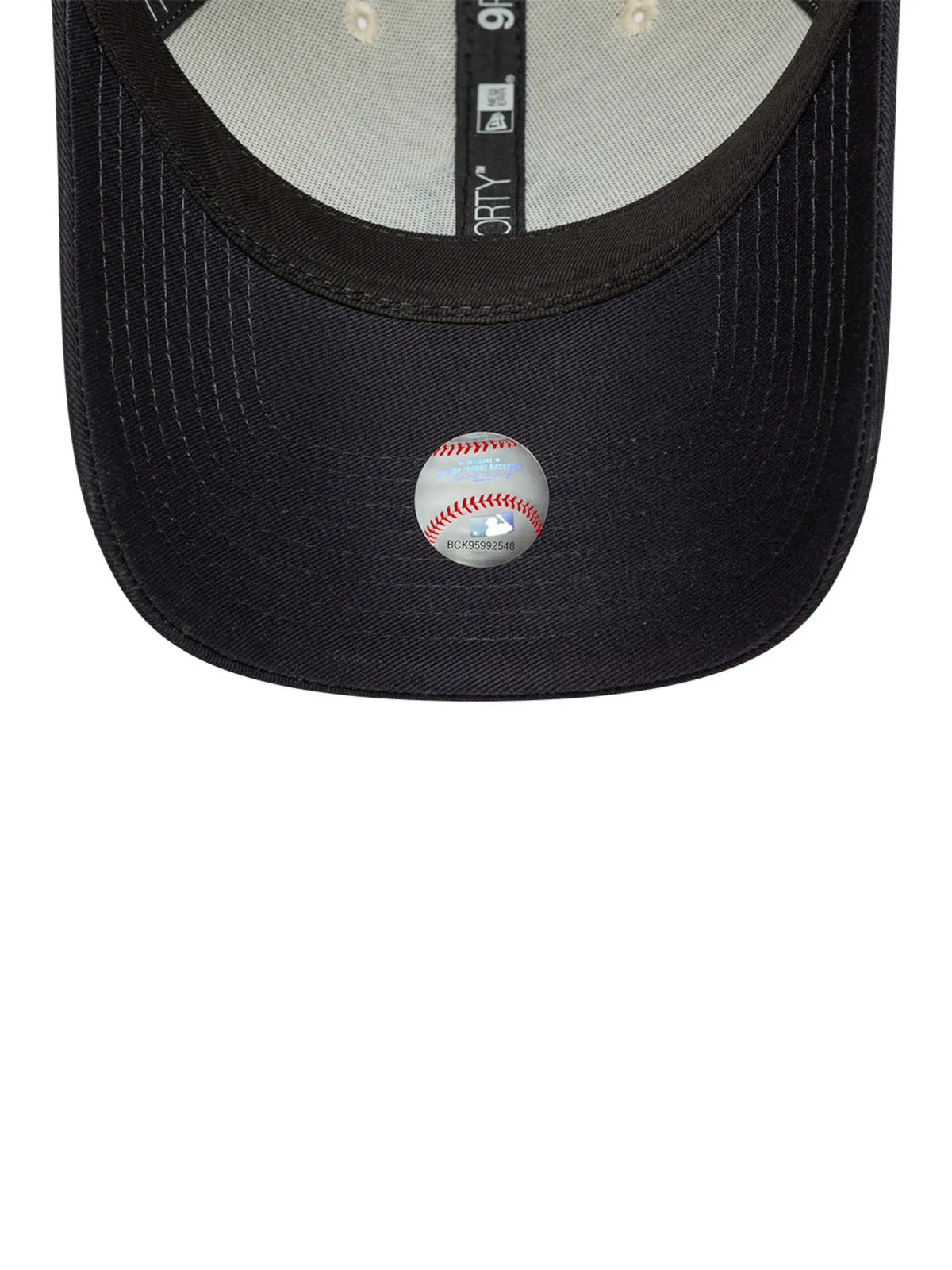 Casquettes New era Ws Patch 9Forty Neyyanco  Ltcnvy Light Beige, vue de dessous, visière