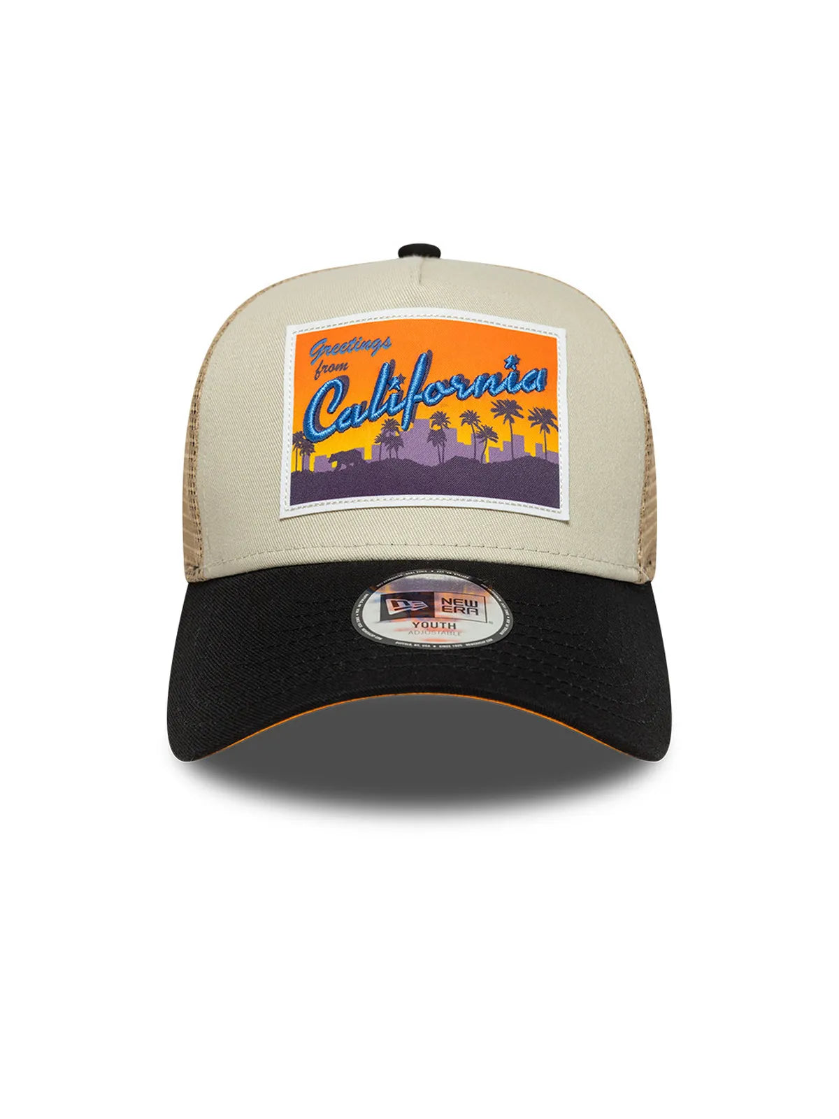 Casquettes New era Youth Location Patch Trucker Newera  Stn Light Beige, vue de face