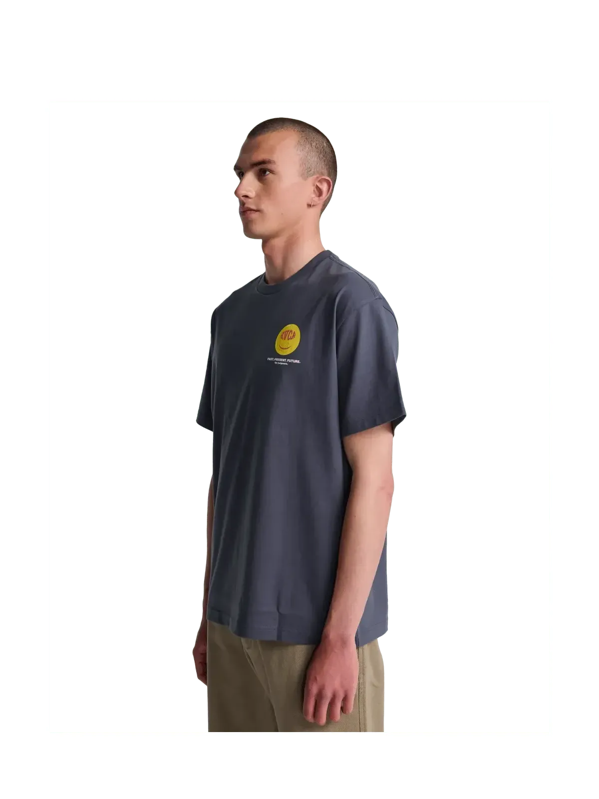 Teeshirts Rvca The Judgement Ss Tee Garage Blue, vue porté de ¾