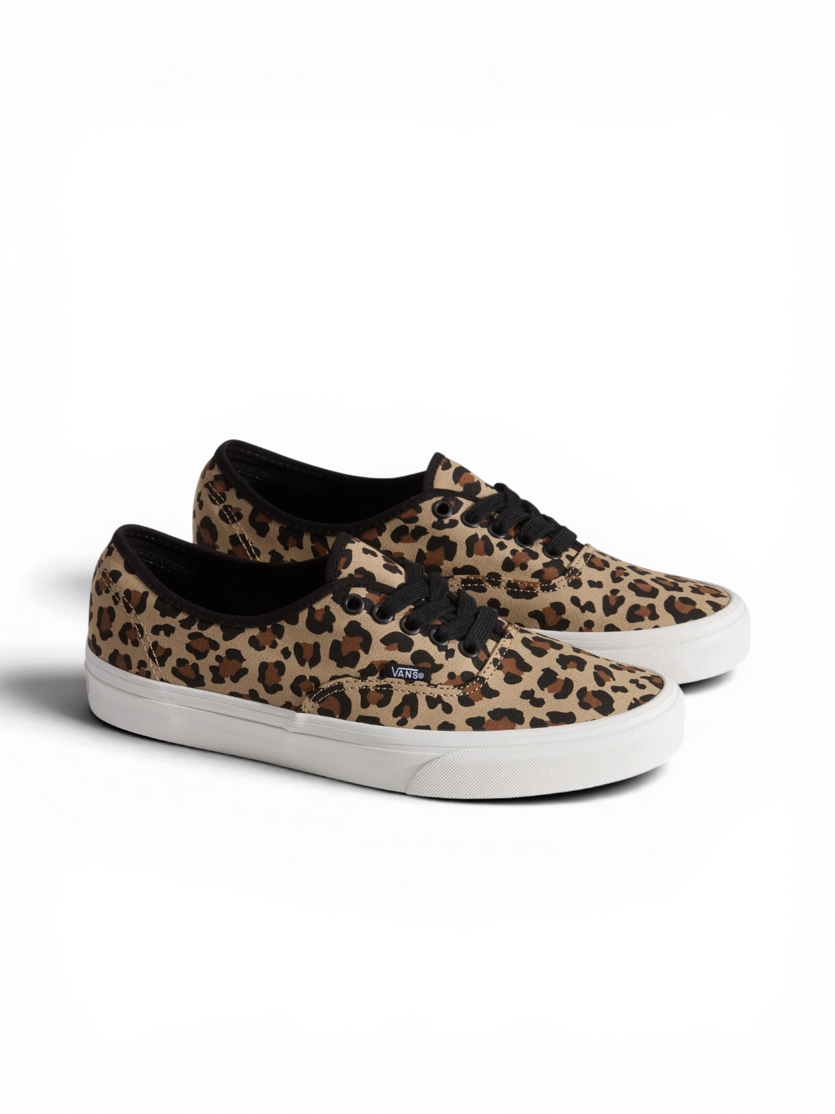 Chaussures de skateboard Vans Authentic Leopard, vue de 3/4
