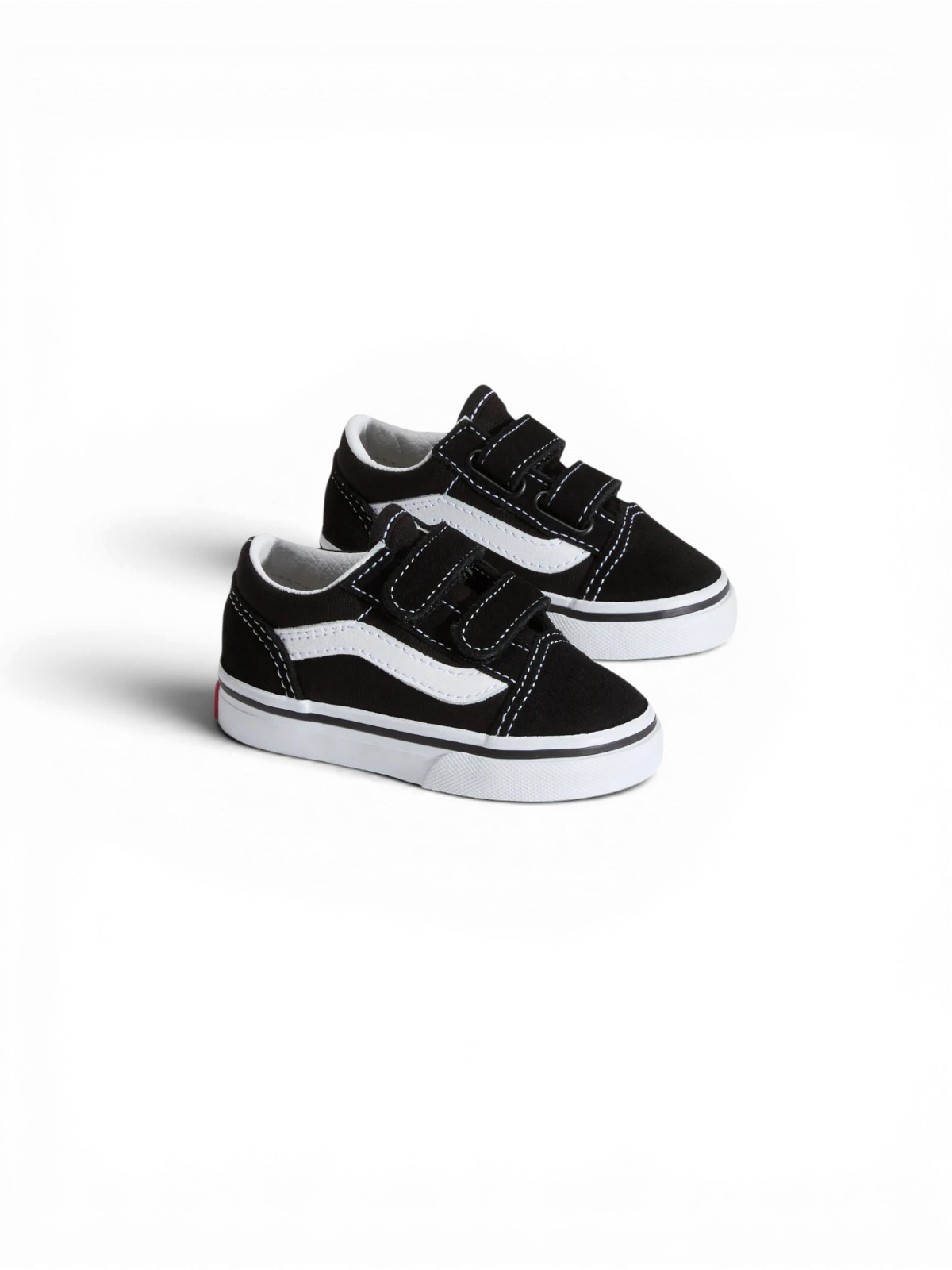 Chaussures de skateboard Vans Old Skool V Black, vue de 3/4