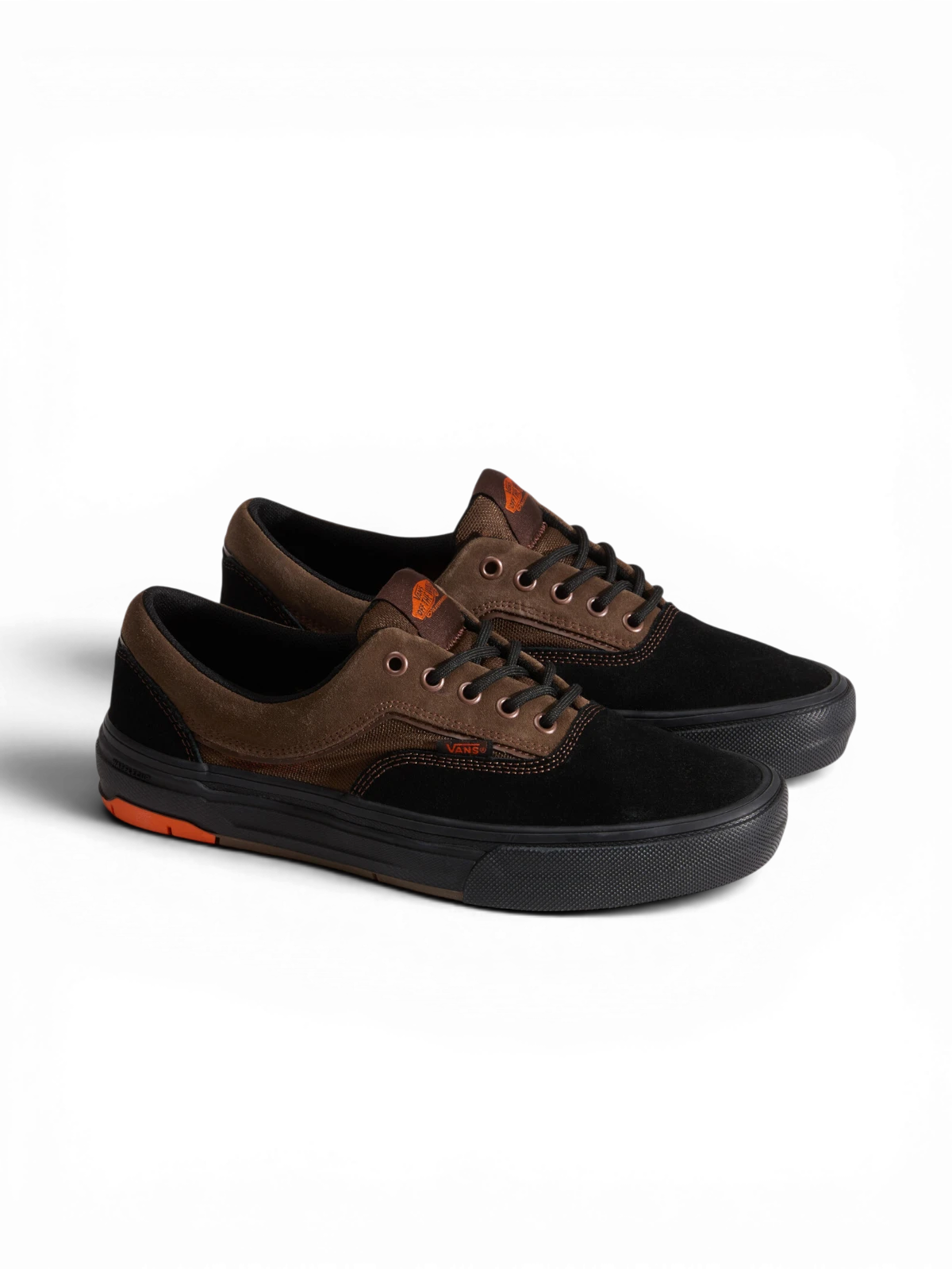 Chaussures de skateboard Vans Skate Era Wafflecup Black/Brown, vue de 3/4